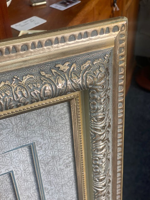 Large Frame