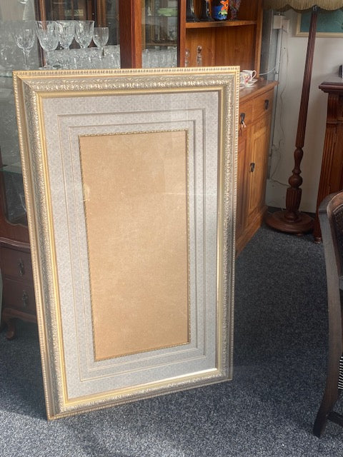 Large Frame