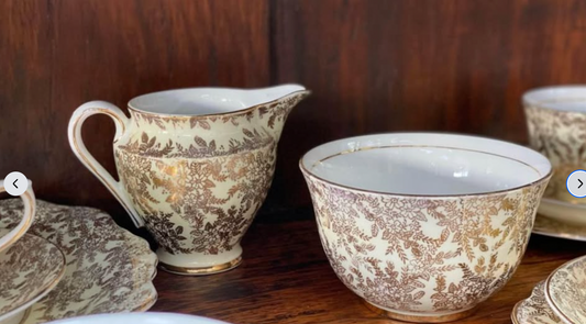Vintage 20 Pieces Colclough China
