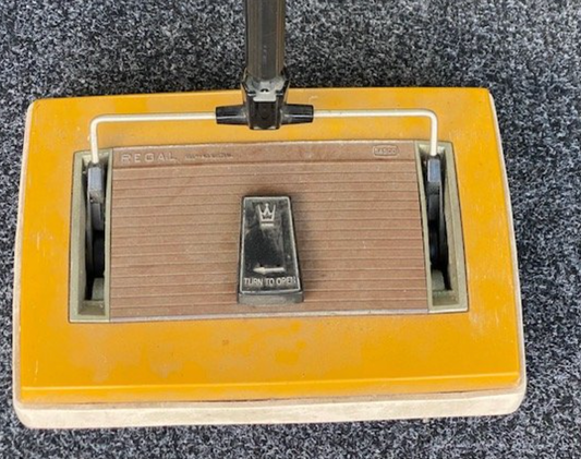 Large Retro Vintage Regal Carpet Sweeper