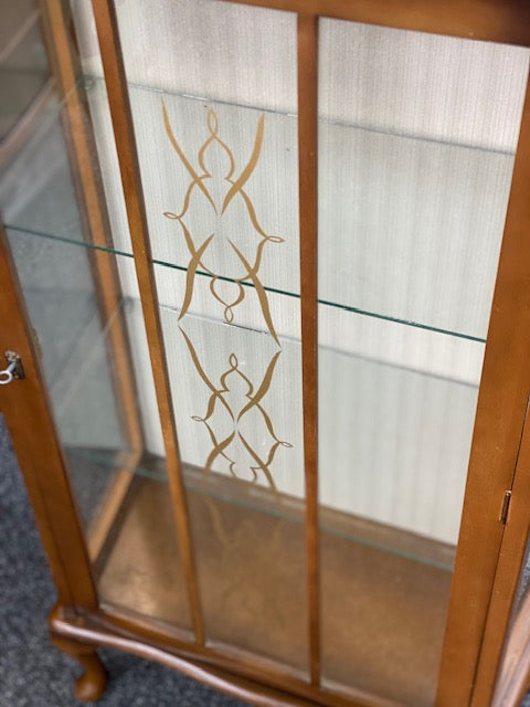 Sweet Vintage 1930s Art Deco Display Cabinet with key