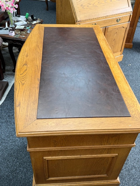 Quality made Solid Oak Bankers Desk
