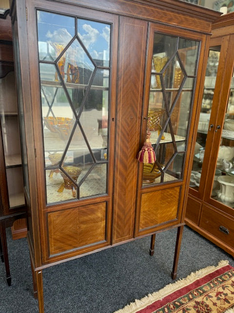 Elegant Edwardian Inlaid Mahogany Mirror Back Inlaid Display Cabinet